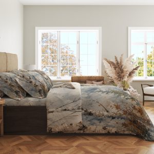 Alternative view of Ember Gaze Wolf Portrait Bedding Set