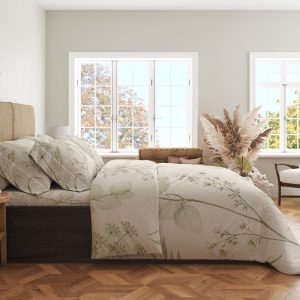 Alternative view of Meadow Herbarium Bedding Set