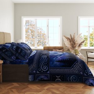 Alternative view of Moonbound Wolf Knotwork Bedding Set
