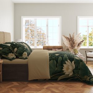 Alternative view of Moonlit Ivory Crane Lagoon Bedding Set